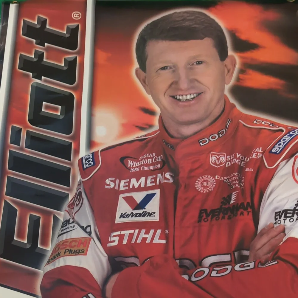 Bill Elliot Nascar Racing #9 Dodge Bundle of Collectibles - Picture 2 of 13